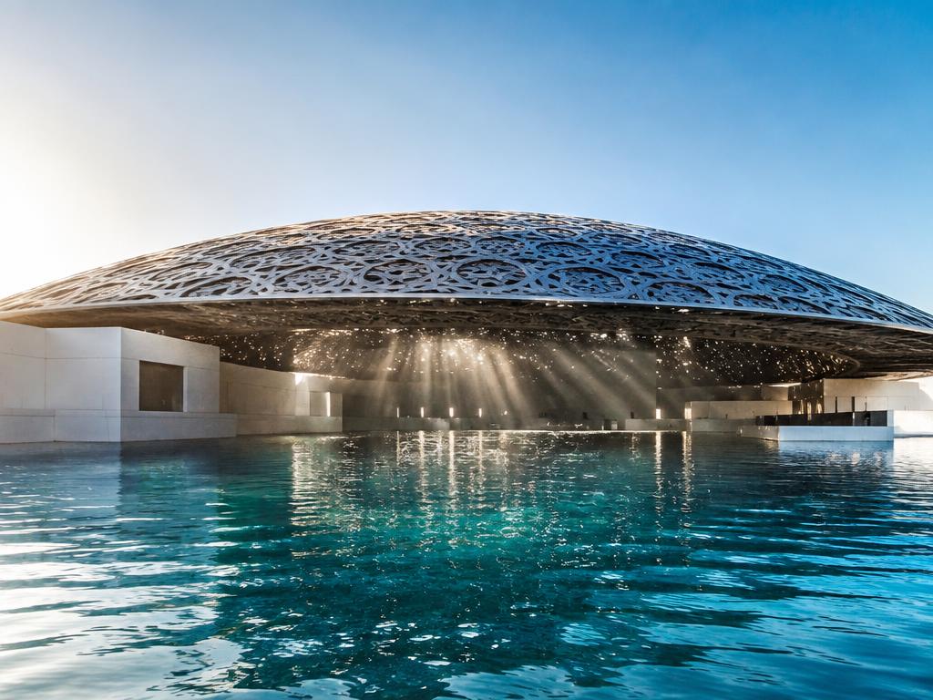 Louvre Abu Dhabi, Abu Dhabi